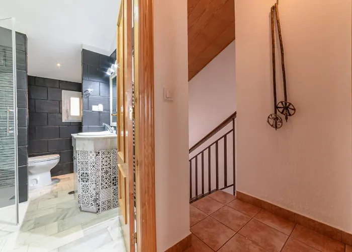 Makanai By Surynieve シャレー